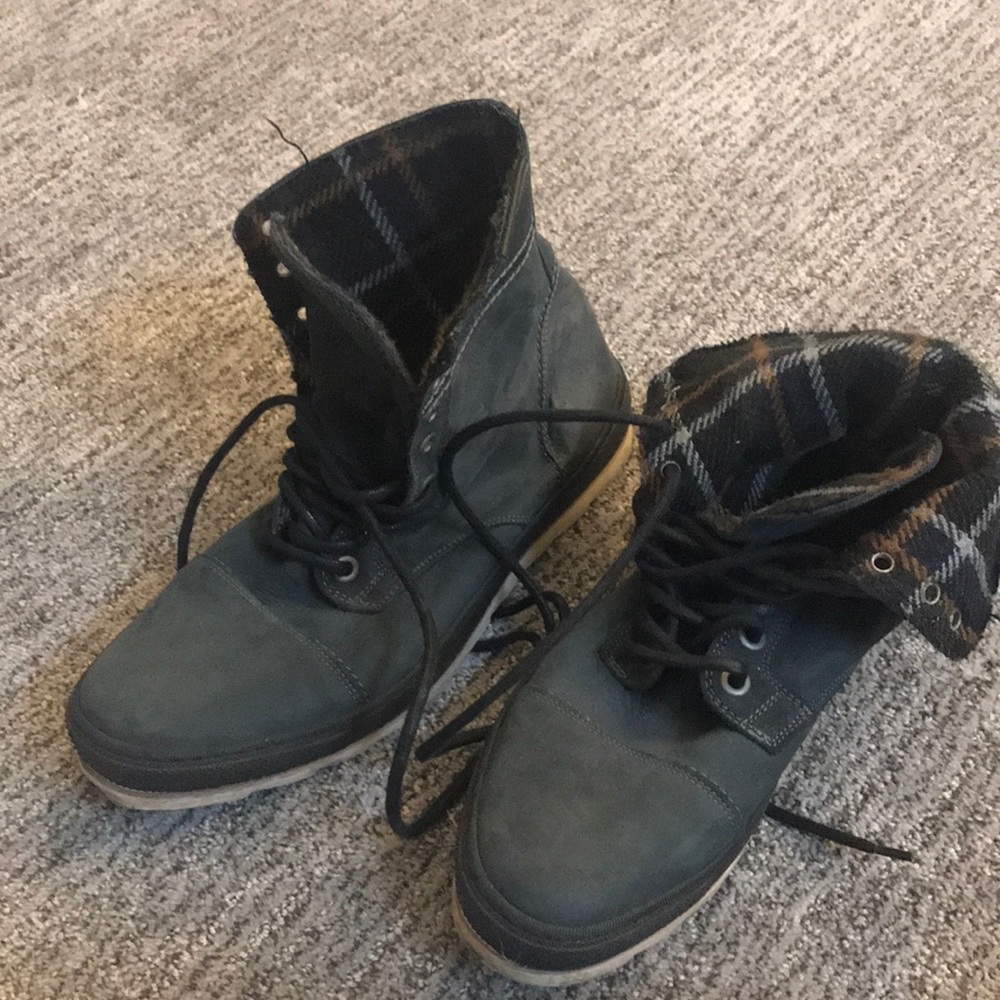 Steve Madden Blue Boots Worn Once size 13